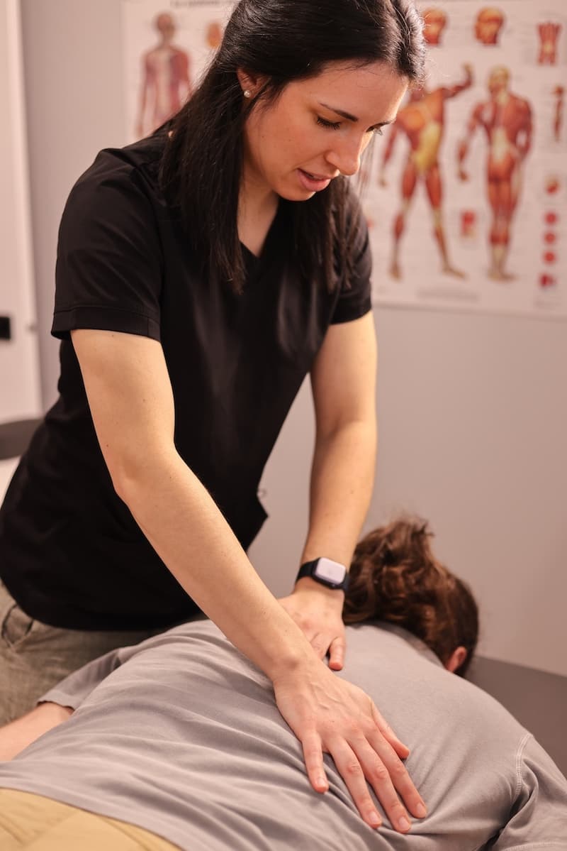 Manipulation au dos en ostéopathie